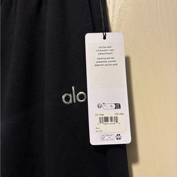 ALO Yoga Unisex “Accolade” Sweat Pant 31” Inseam (XS) *BESTSELLER AT ALO* - Picture 10 of 10
